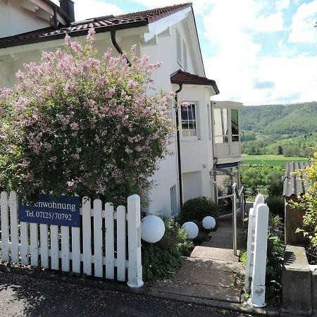 Appartement Haus Eisele à Bad Urach Extérieur photo