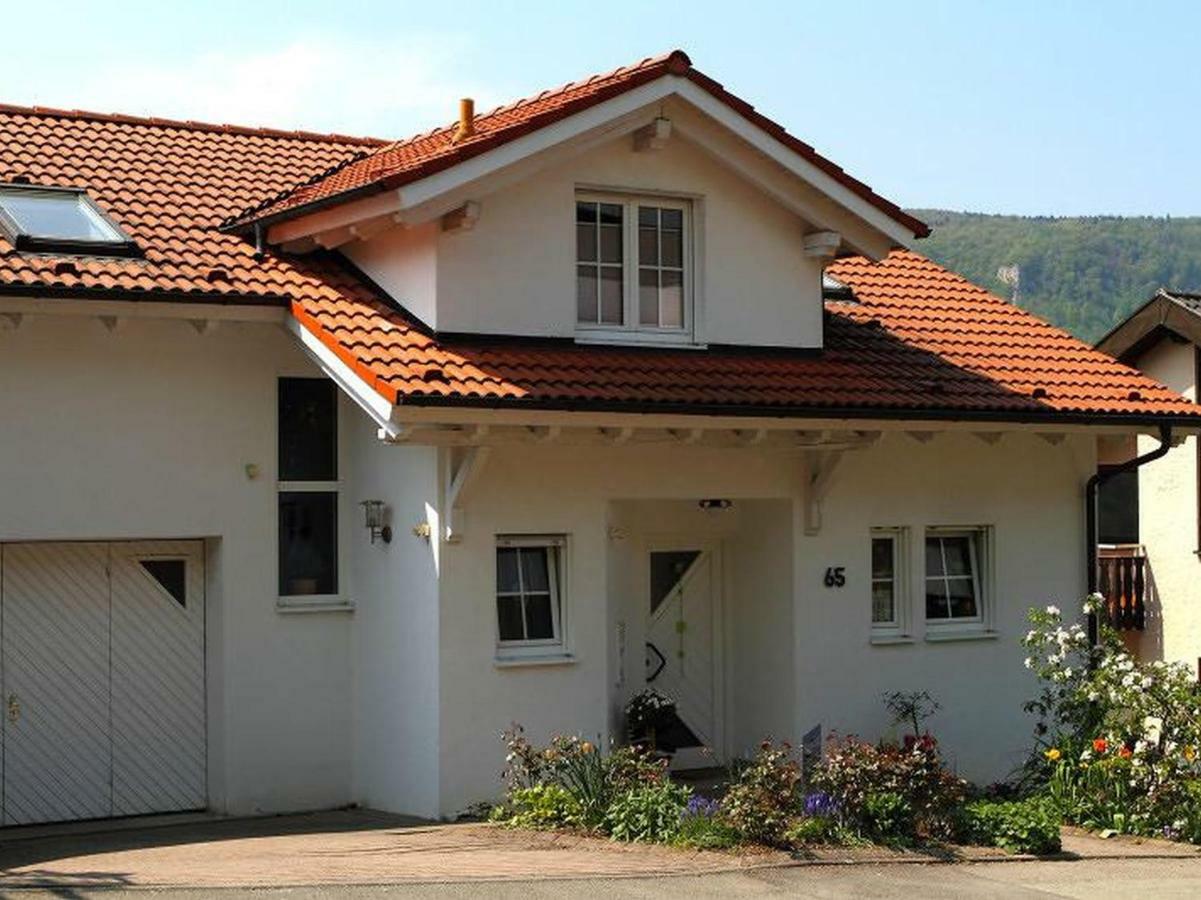 Appartement Haus Eisele à Bad Urach Extérieur photo