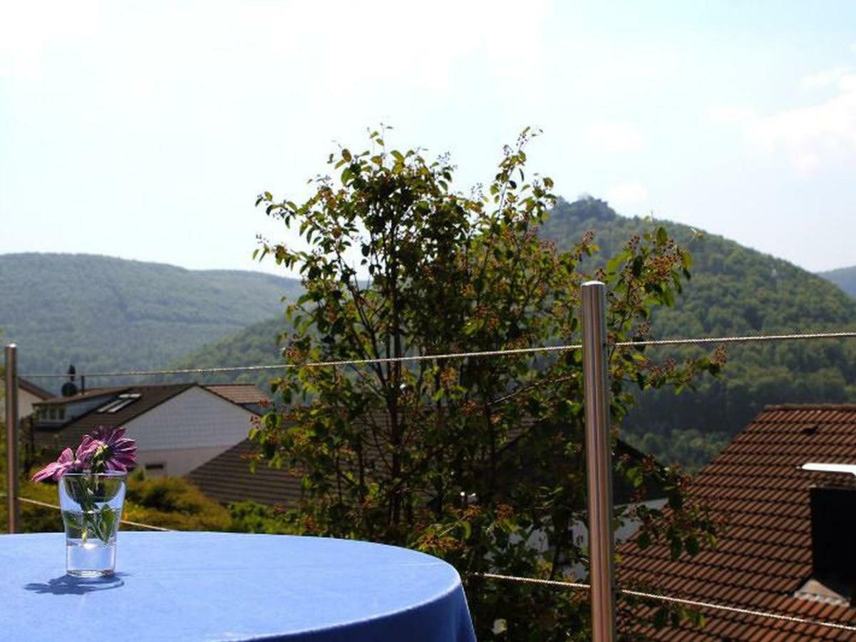 Appartement Haus Eisele à Bad Urach Extérieur photo